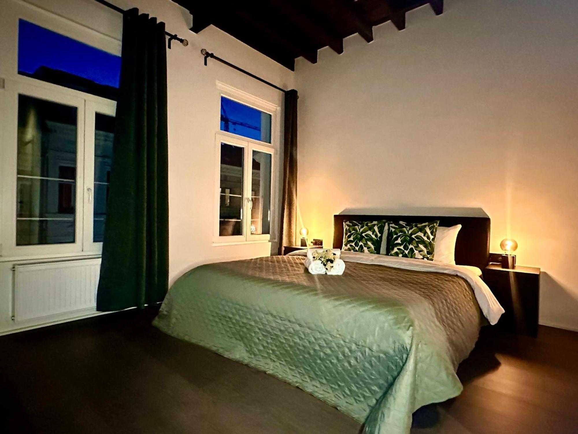 Luxury Suites Princess By Rikas Hotels Antwerpen Buitenkant foto