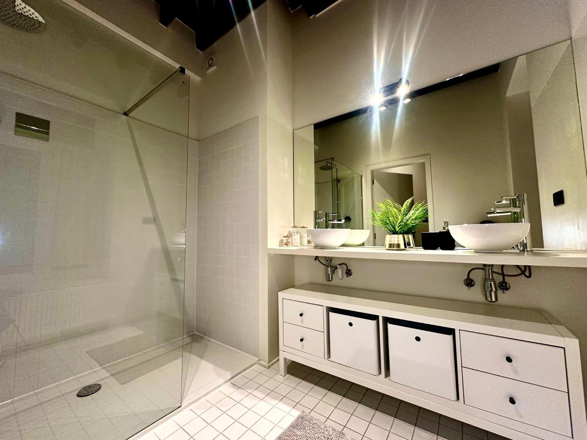 Luxury Suites Princess By Rikas Hotels Antwerpen Buitenkant foto