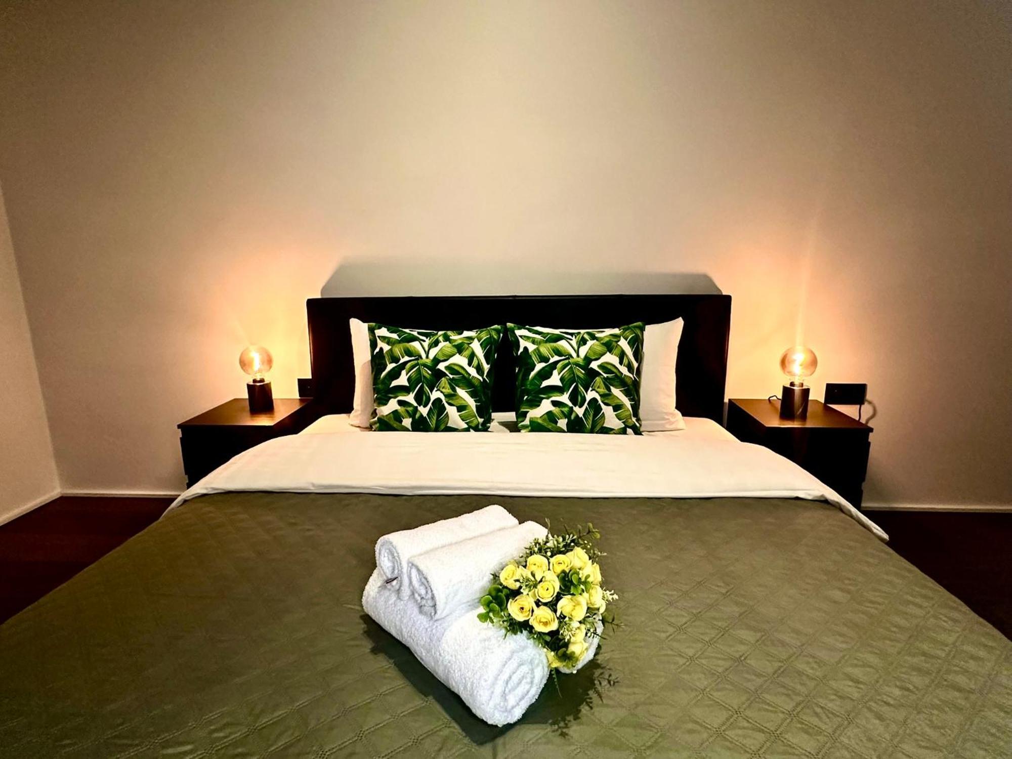 Luxury Suites Princess By Rikas Hotels Antwerpen Buitenkant foto